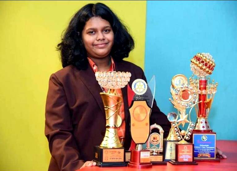 Odisha chess player Sanchee Sahoo with her trophies in Bhubaneswar on 13 June, 2021.